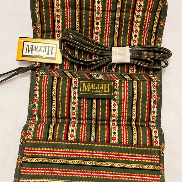 BNWT Maggi B Rope Wallet - Picture 5 of 9
